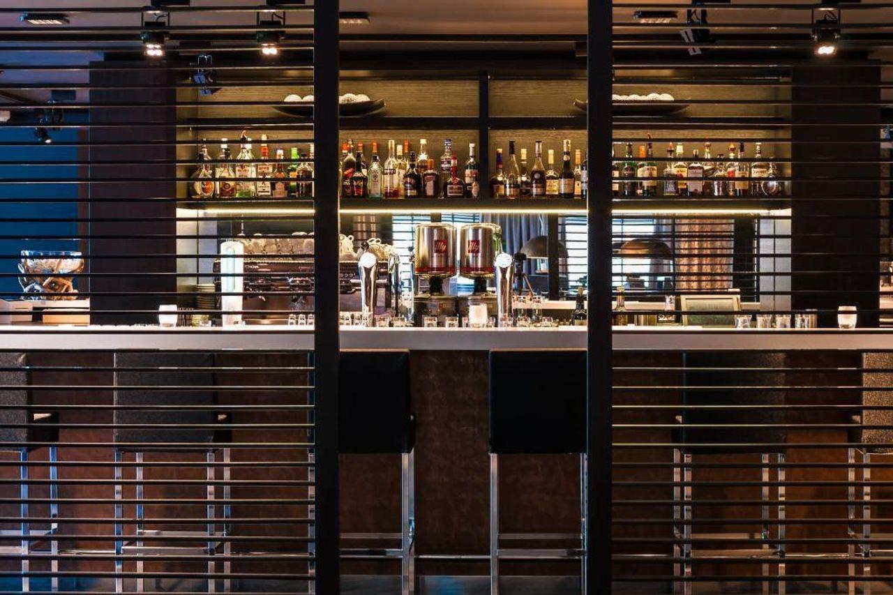 Postillion Hotel Dordrecht Dış mekan fotoğraf