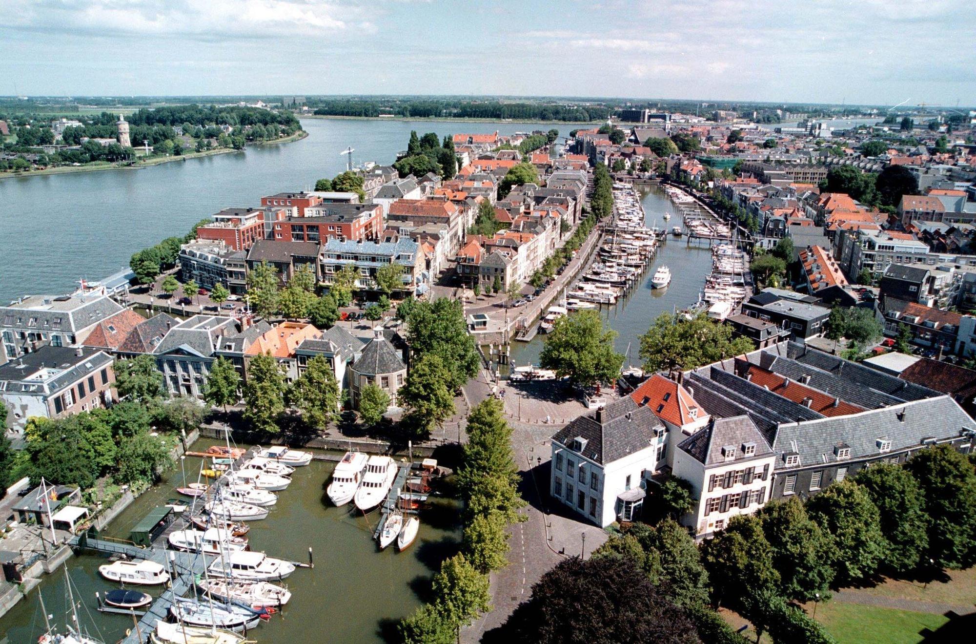 Postillion Hotel Dordrecht Dış mekan fotoğraf
