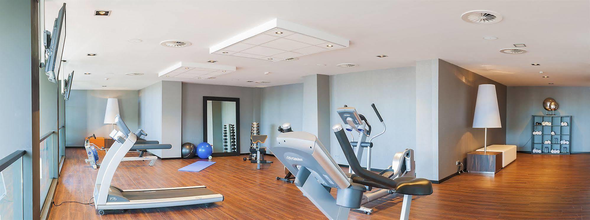 Postillion Hotel Dordrecht Dış mekan fotoğraf